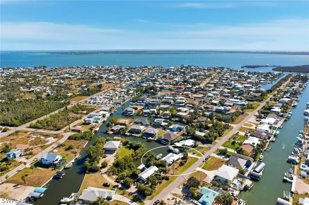 2740 Sanibel Boulevard St. James City FL 33956