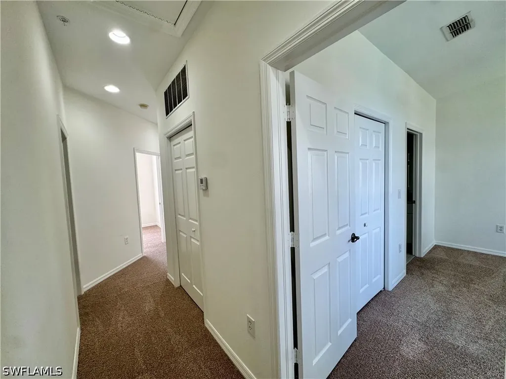3255 Tamara Drive Naples FL 34109