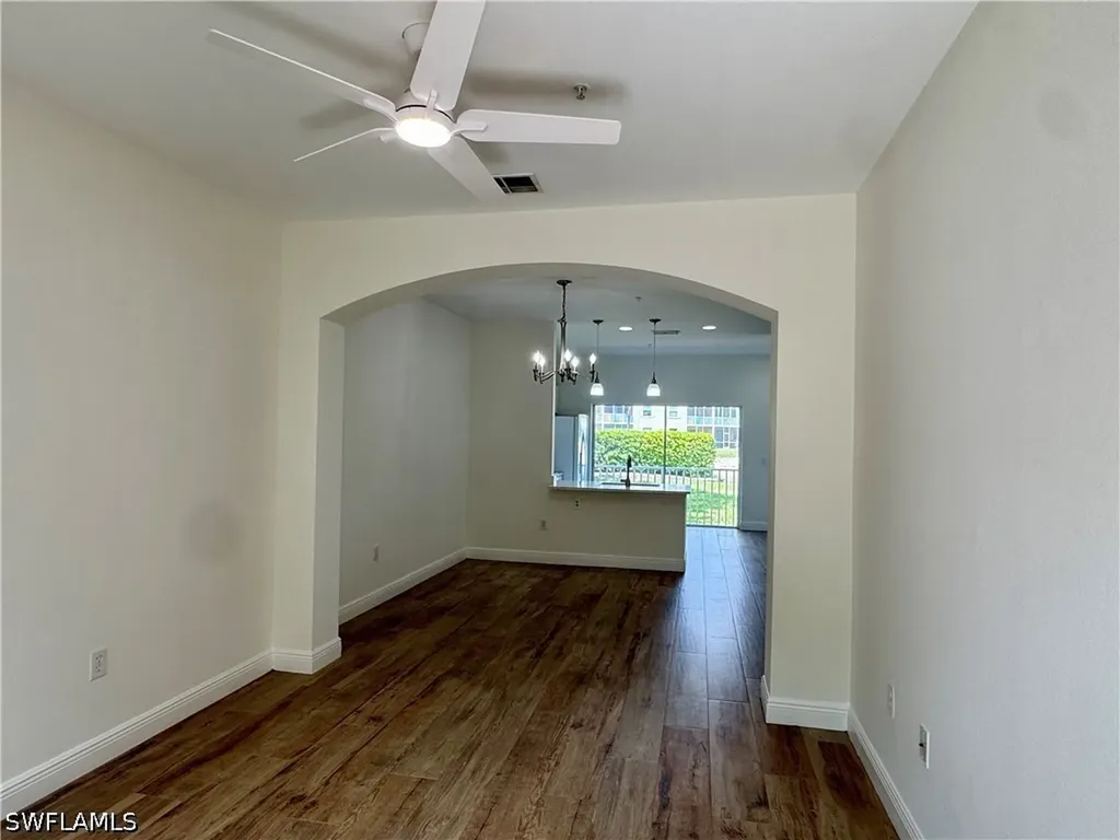 3255 Tamara Drive Naples FL 34109
