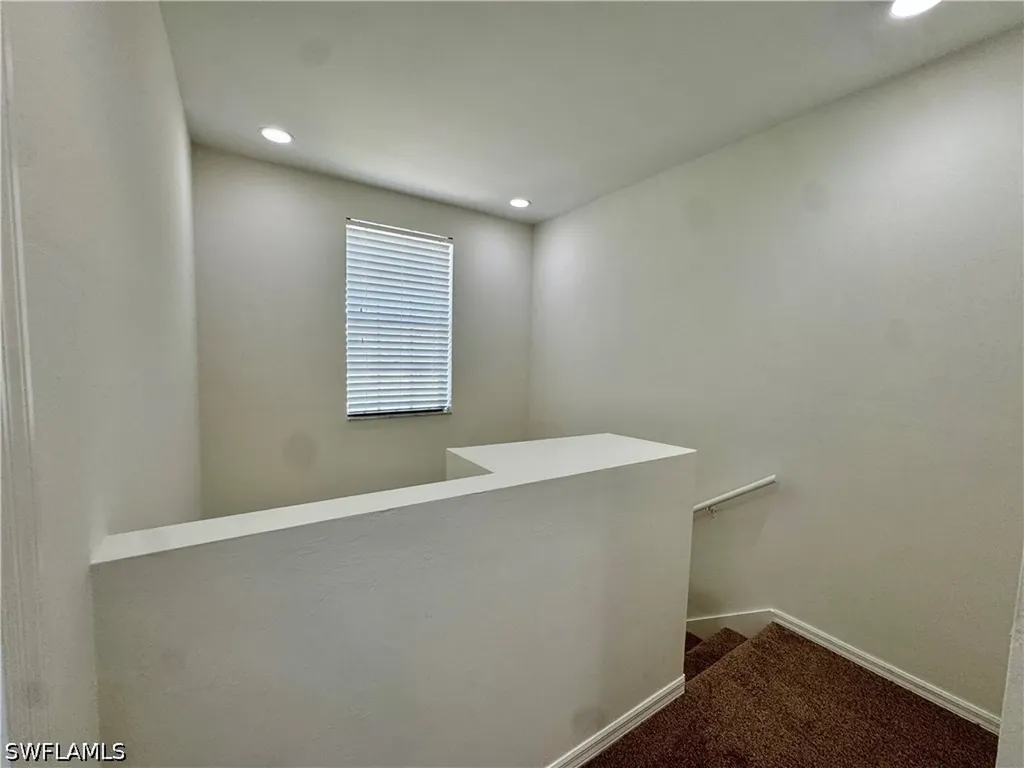 3255 Tamara Drive Naples FL 34109