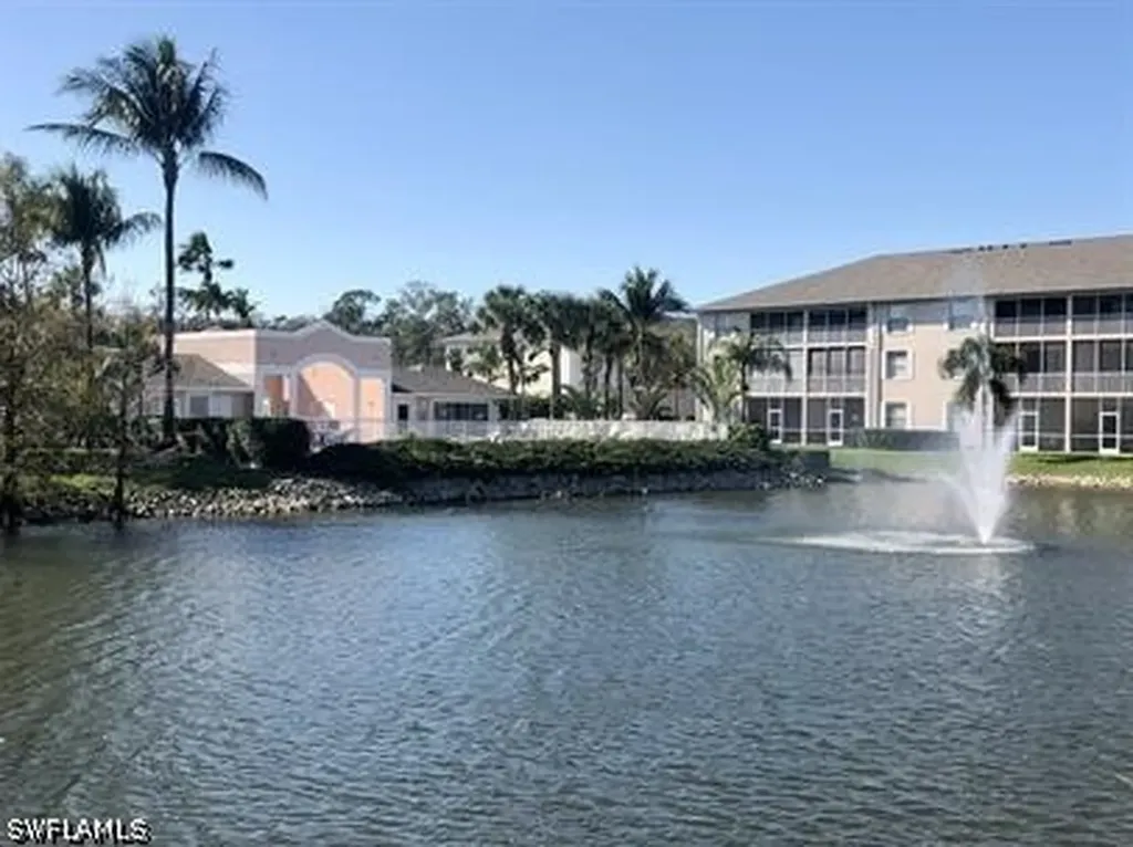 3255 Tamara Drive Naples FL 34109