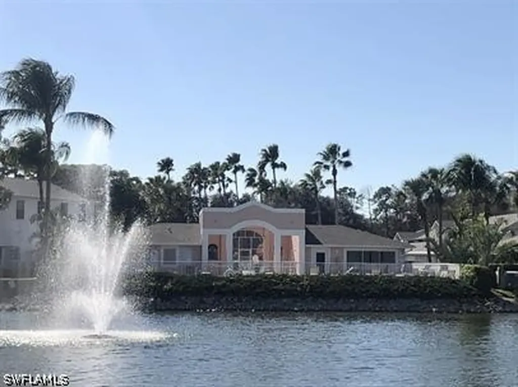 3255 Tamara Drive Naples FL 34109