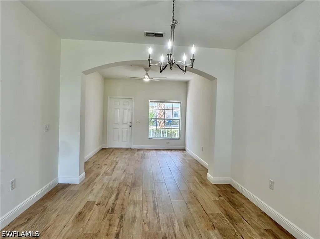 3255 Tamara Drive Naples FL 34109
