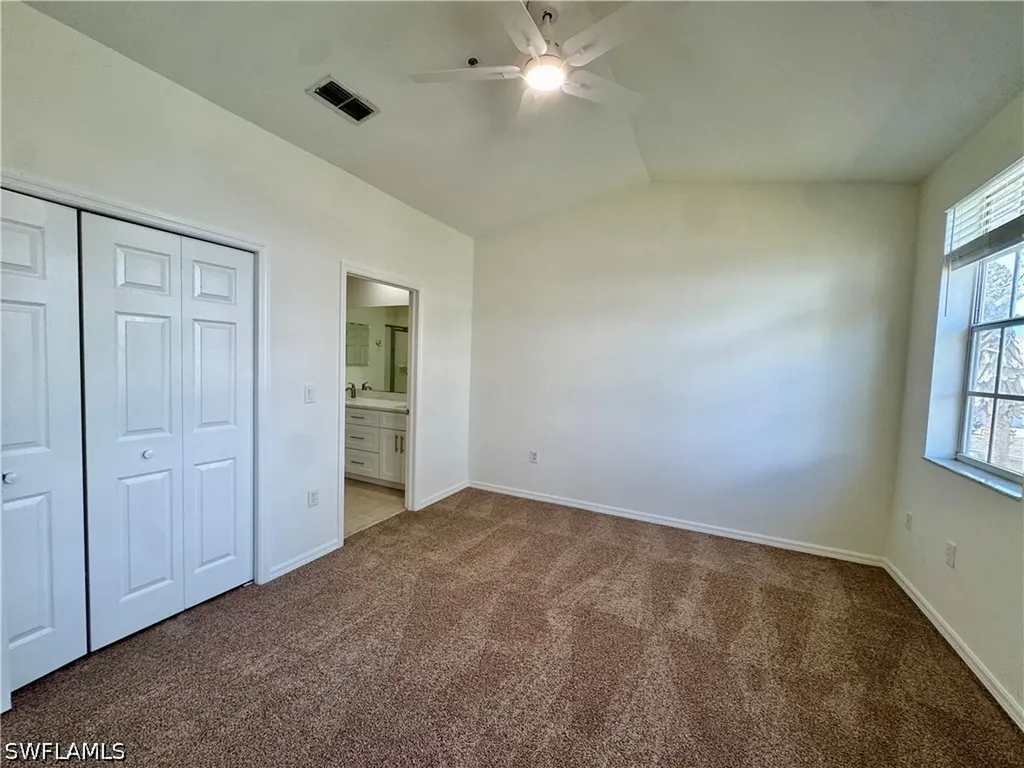 3255 Tamara Drive Naples FL 34109