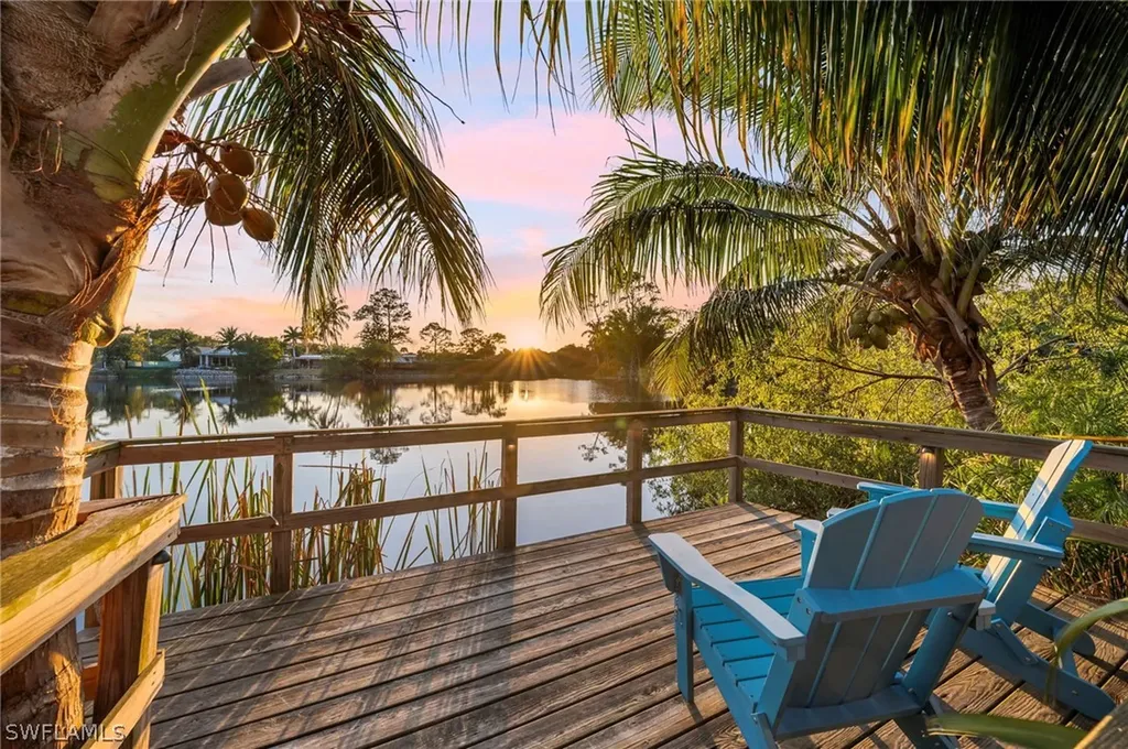 1155 12th Street N Naples FL 34102