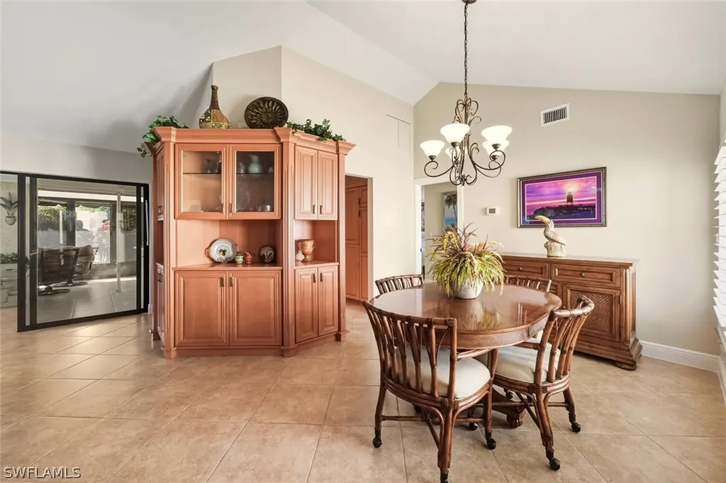 738 Reef Point Circle Naples FL 34108
