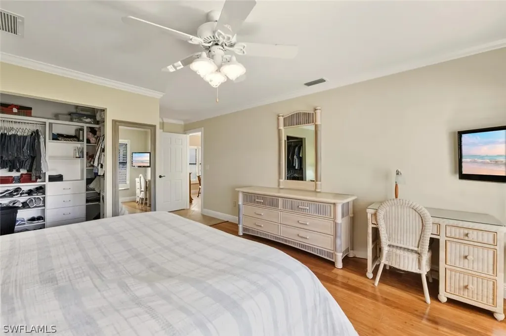 738 Reef Point Circle Naples FL 34108