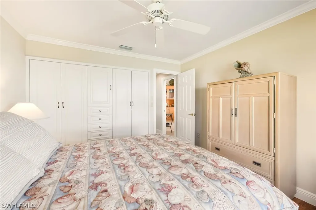 738 Reef Point Circle Naples FL 34108