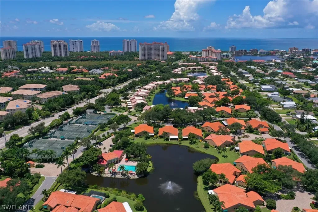 738 Reef Point Circle Naples FL 34108