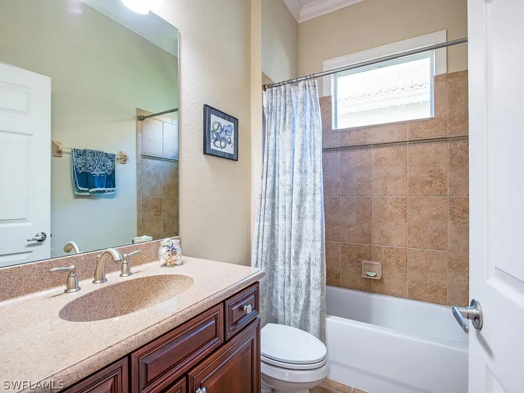 10322 Flat Stone Loop Bonita Springs FL 34135