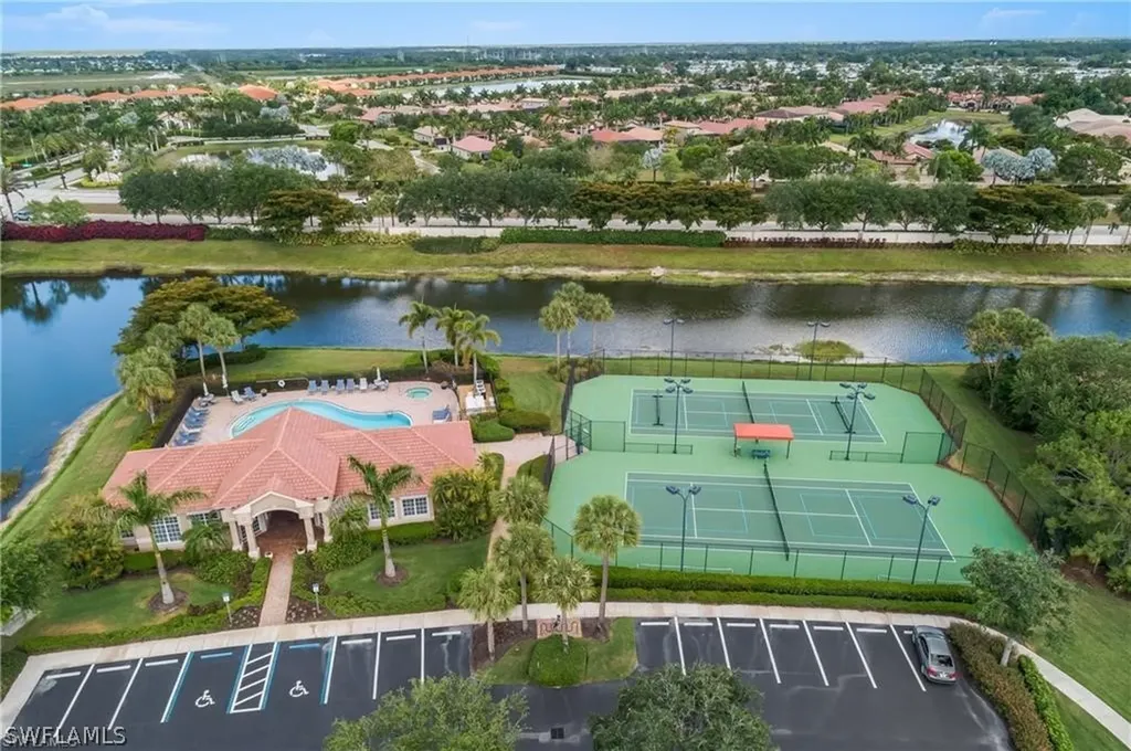 10322 Flat Stone Loop Bonita Springs FL 34135