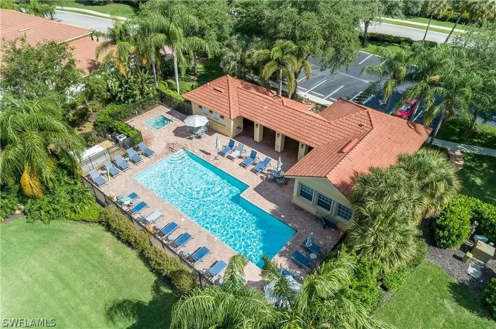 10322 Flat Stone Loop Bonita Springs FL 34135