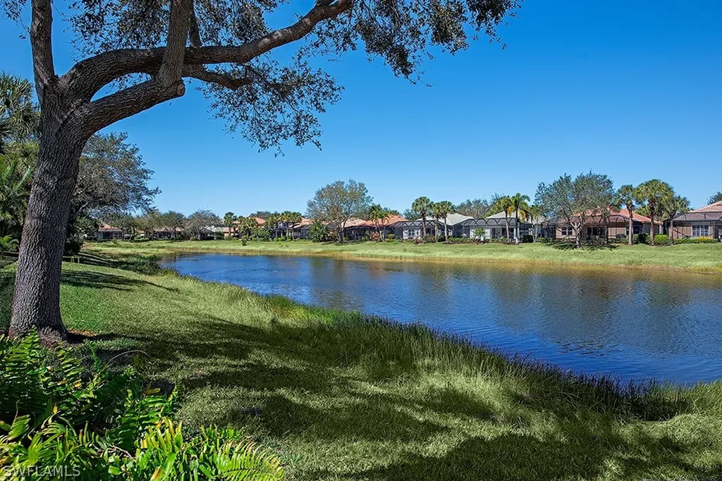 10322 Flat Stone Loop Bonita Springs FL 34135