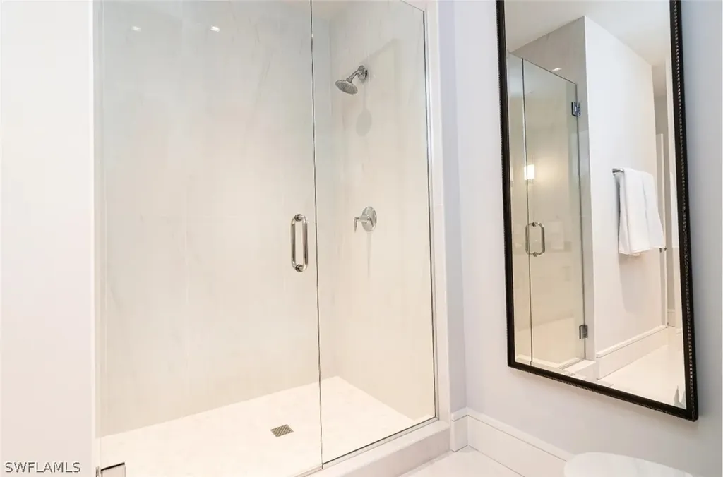 101 8th Street S Naples FL 34102