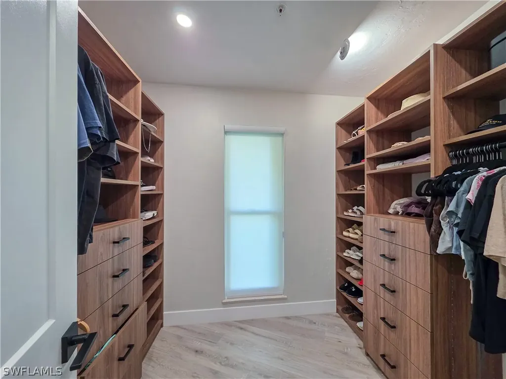 1495 Blue Point Avenue Naples FL 34102