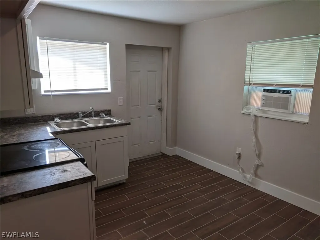 1423 Lura Avenue Fort Myers FL 33916