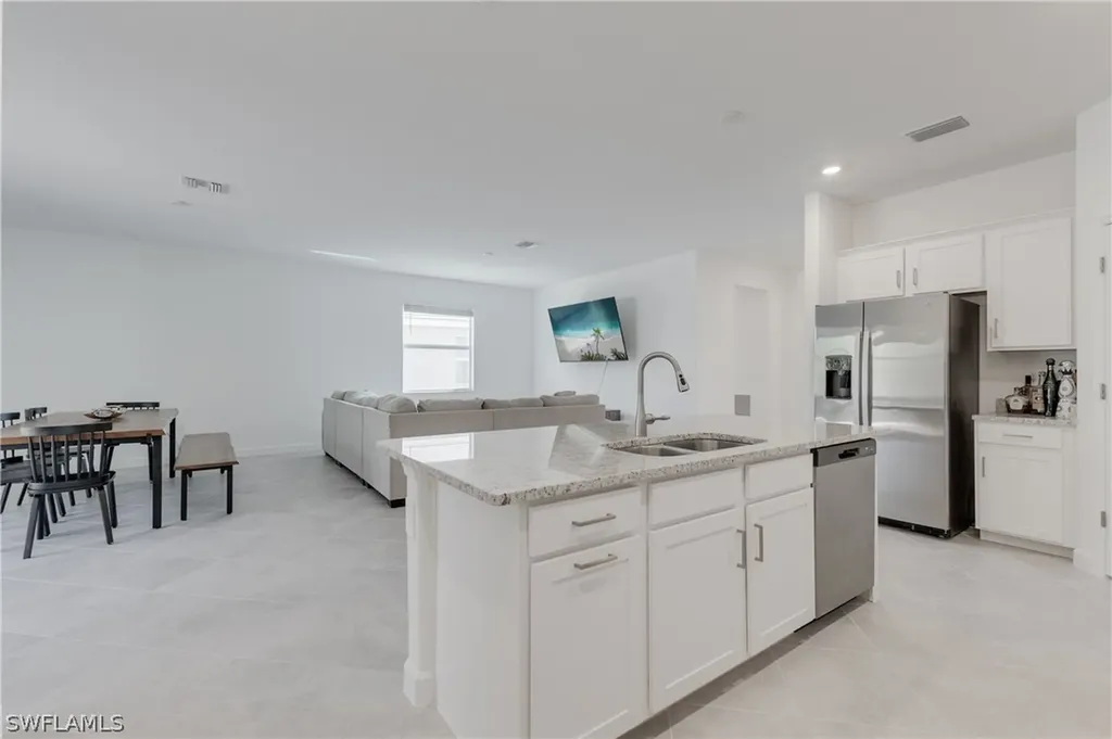 3160 Weston Manor Drive Alva FL 33920