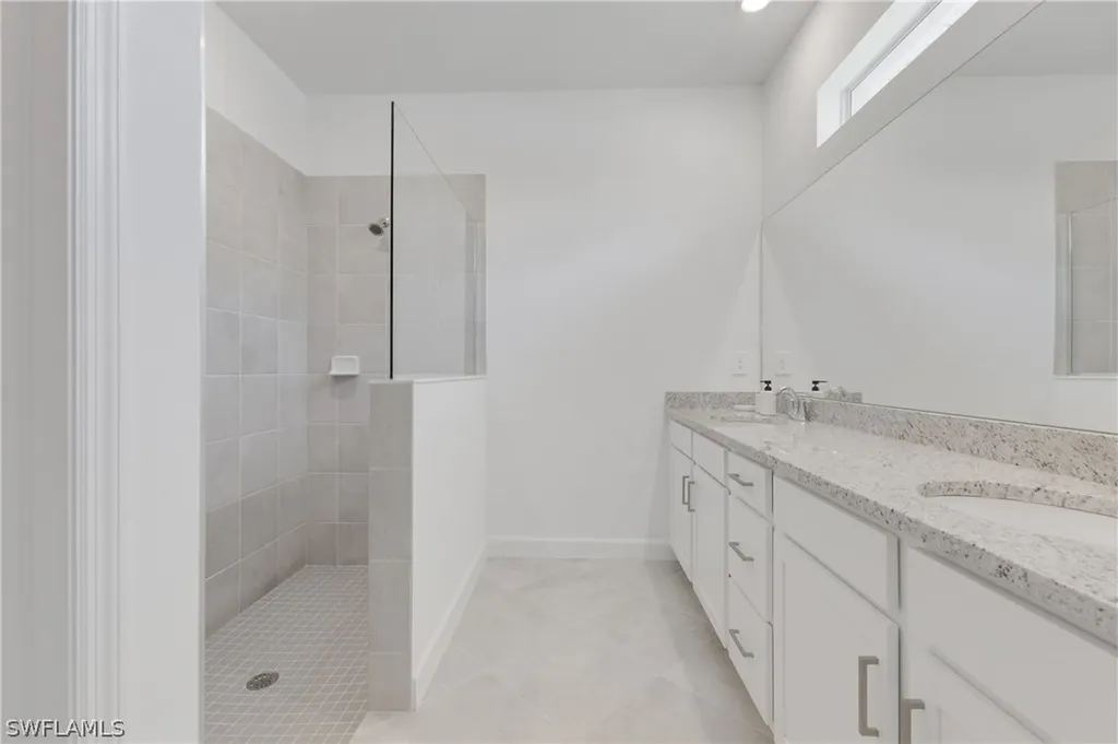 3160 Weston Manor Drive Alva FL 33920