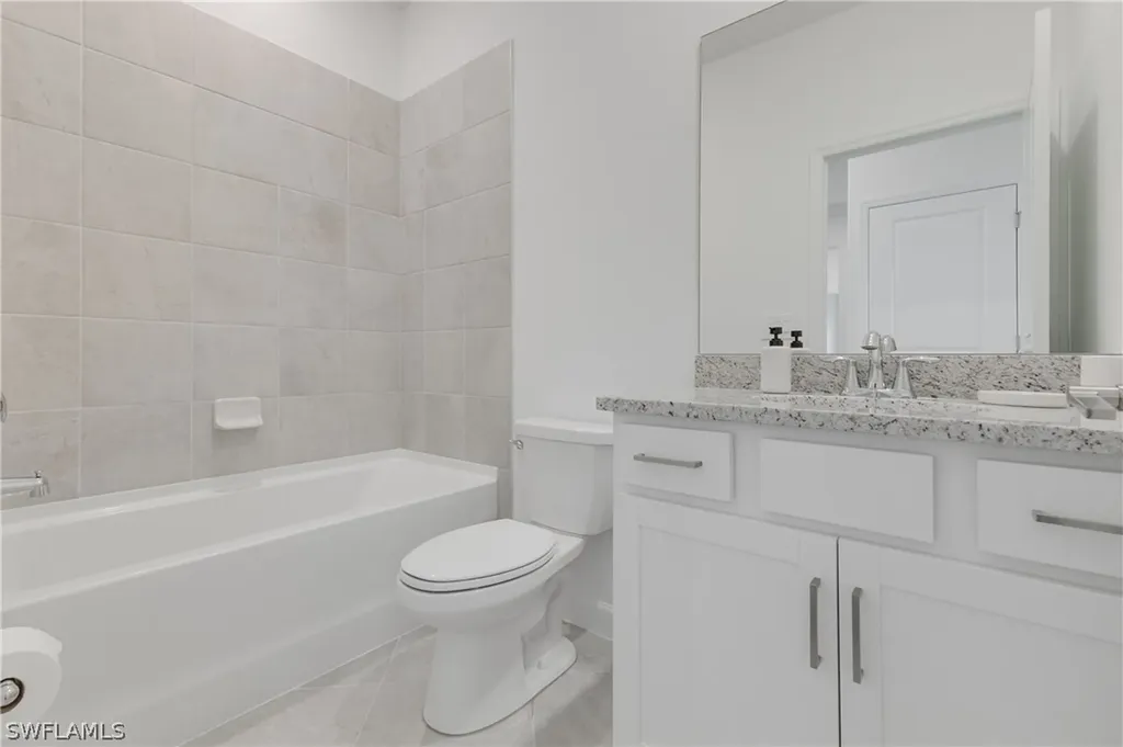 3160 Weston Manor Drive Alva FL 33920