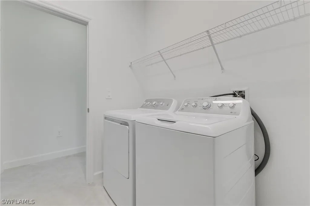 3160 Weston Manor Drive Alva FL 33920