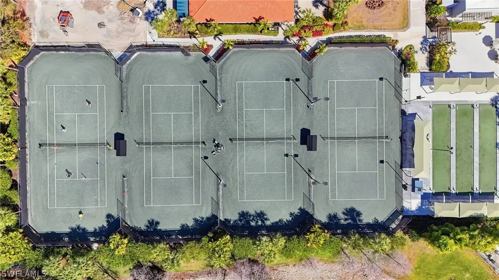4620 Winged Foot Court Naples FL 34112