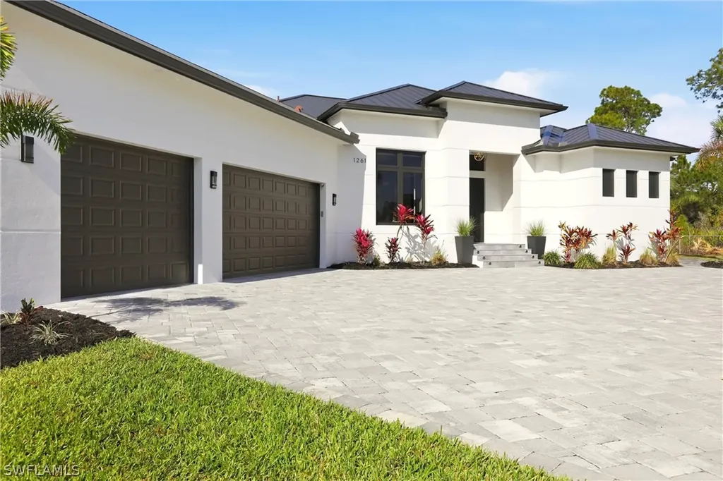 1261 SW 13th Street Naples FL 34117