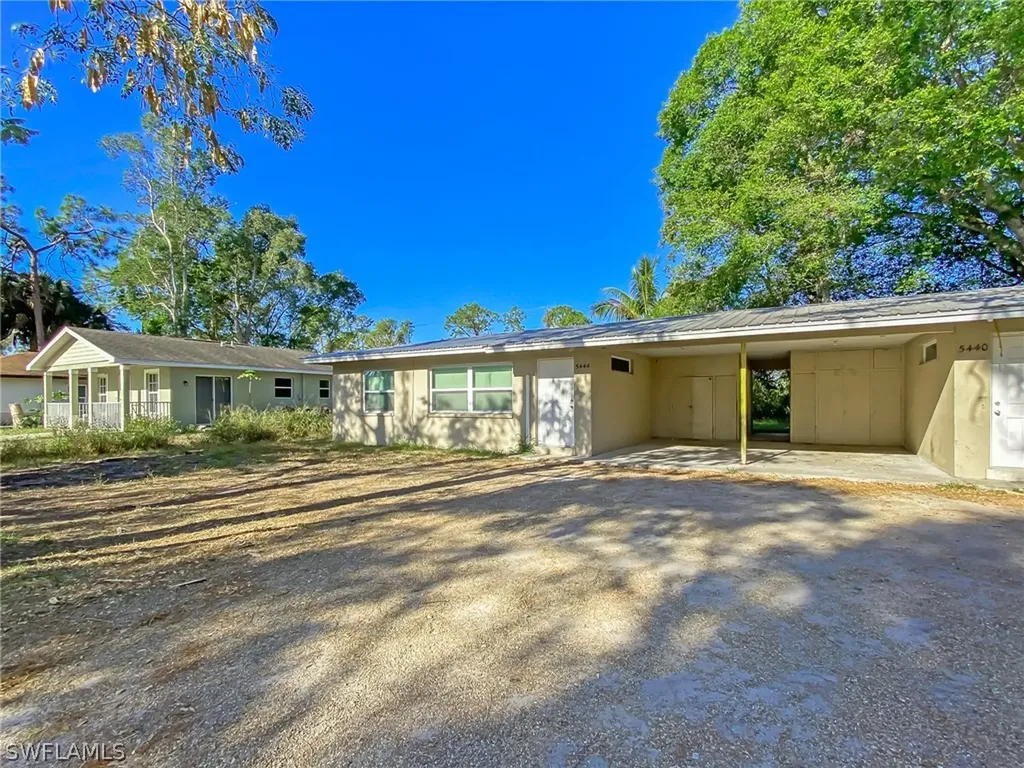 5440 / 5444 11th Avenue Fort Myers FL 33907