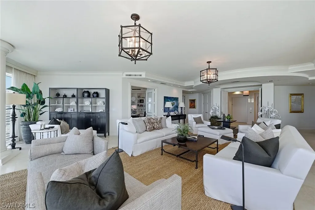 4101 Gulf Shore Boulevard N Naples FL 34103