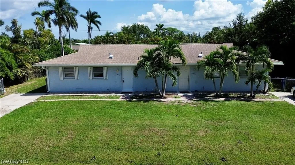 5476 / 5478 Avenue C Bokeelia FL 33922