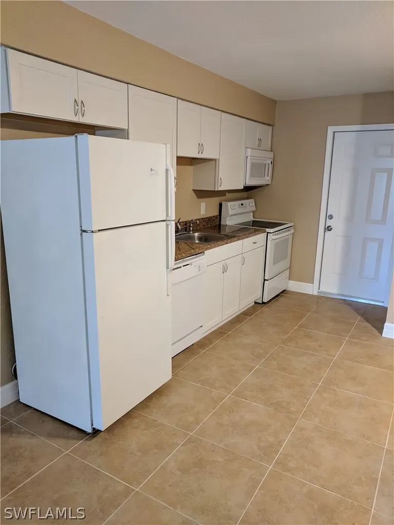 5476 / 5478 Avenue C Bokeelia FL 33922