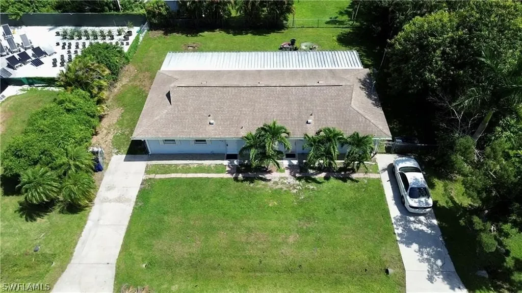 5476 / 5478 Avenue C Bokeelia FL 33922