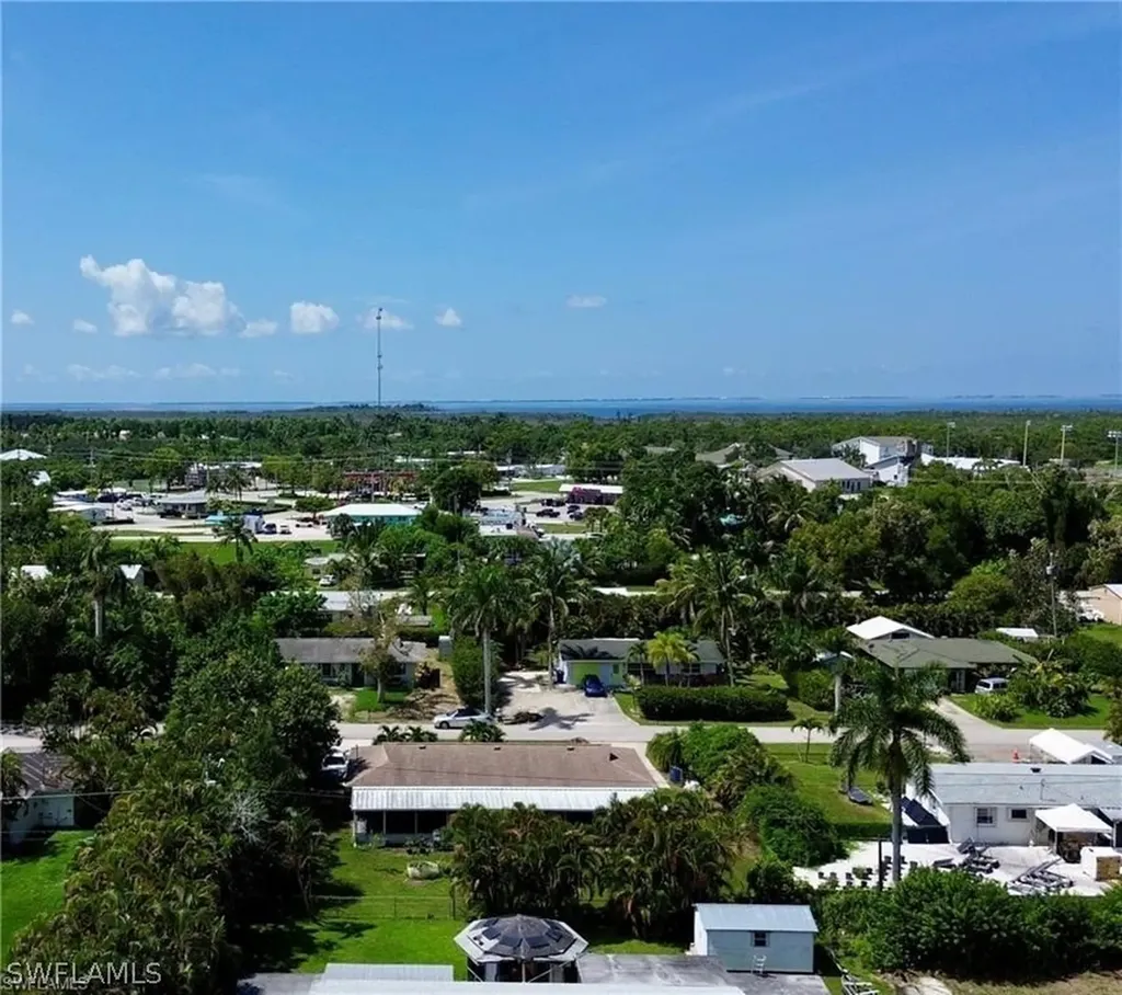 5476 / 5478 Avenue C Bokeelia FL 33922