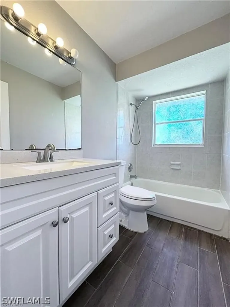 5476 / 5478 Avenue C Bokeelia FL 33922