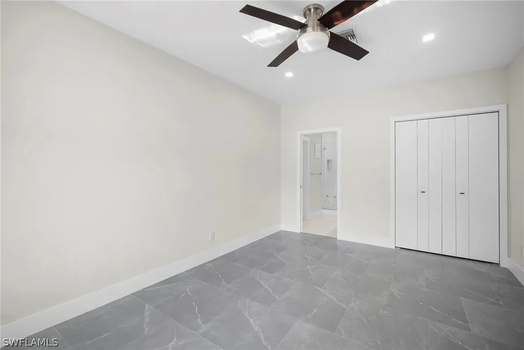 47 River Court Naples FL 34110