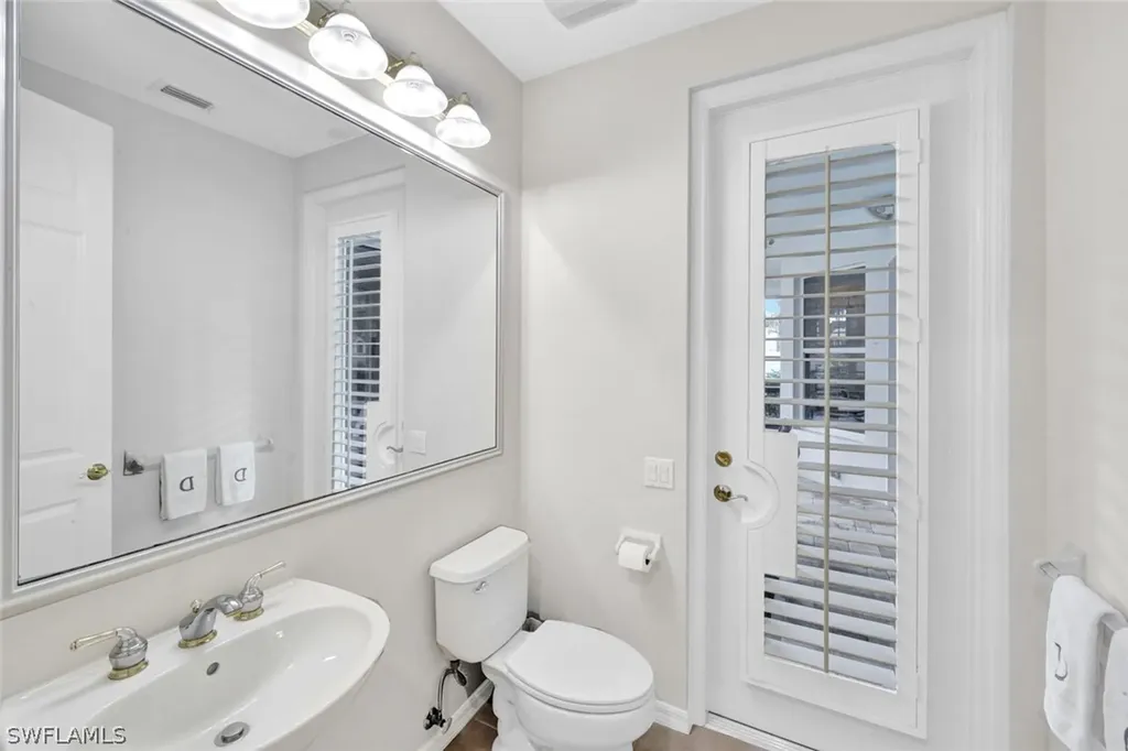 9134 Troon Lakes Drive Naples FL 34109