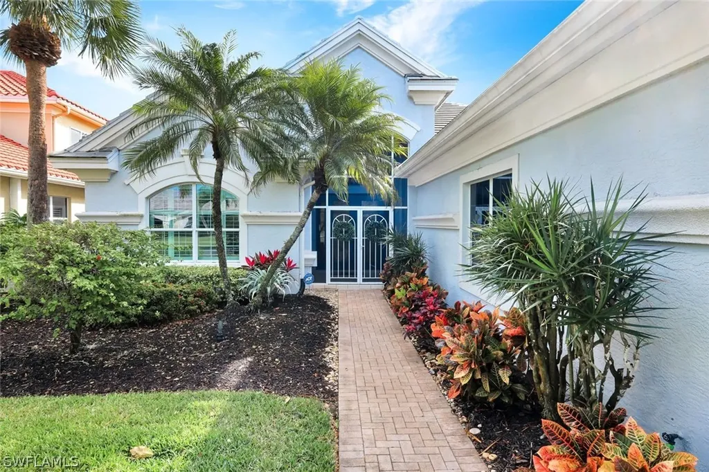 9134 Troon Lakes Drive Naples FL 34109