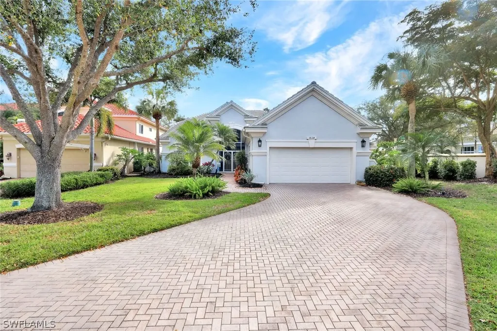 9134 Troon Lakes Drive Naples FL 34109
