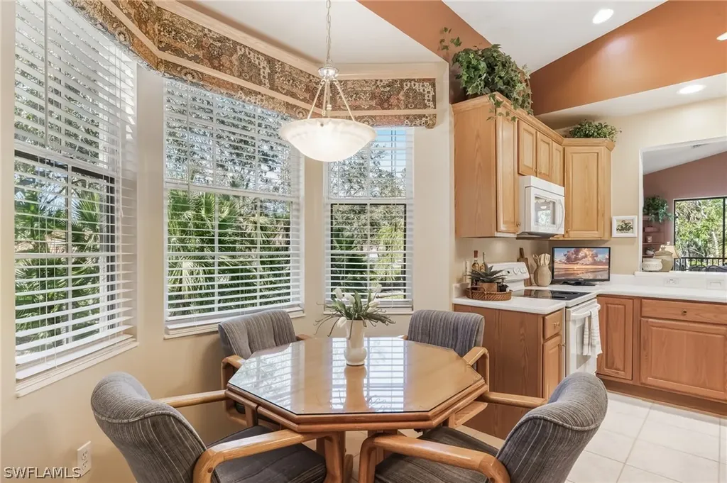 4970 Westchester Court Naples FL 34105