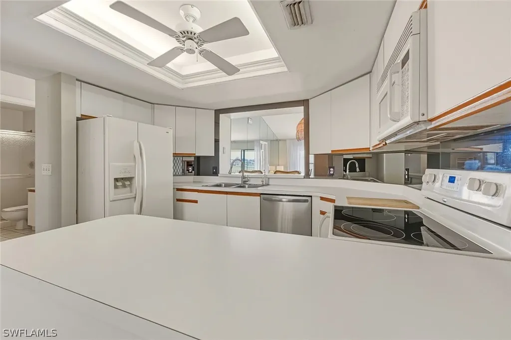 6260 Bellerive Avenue Naples FL 34119