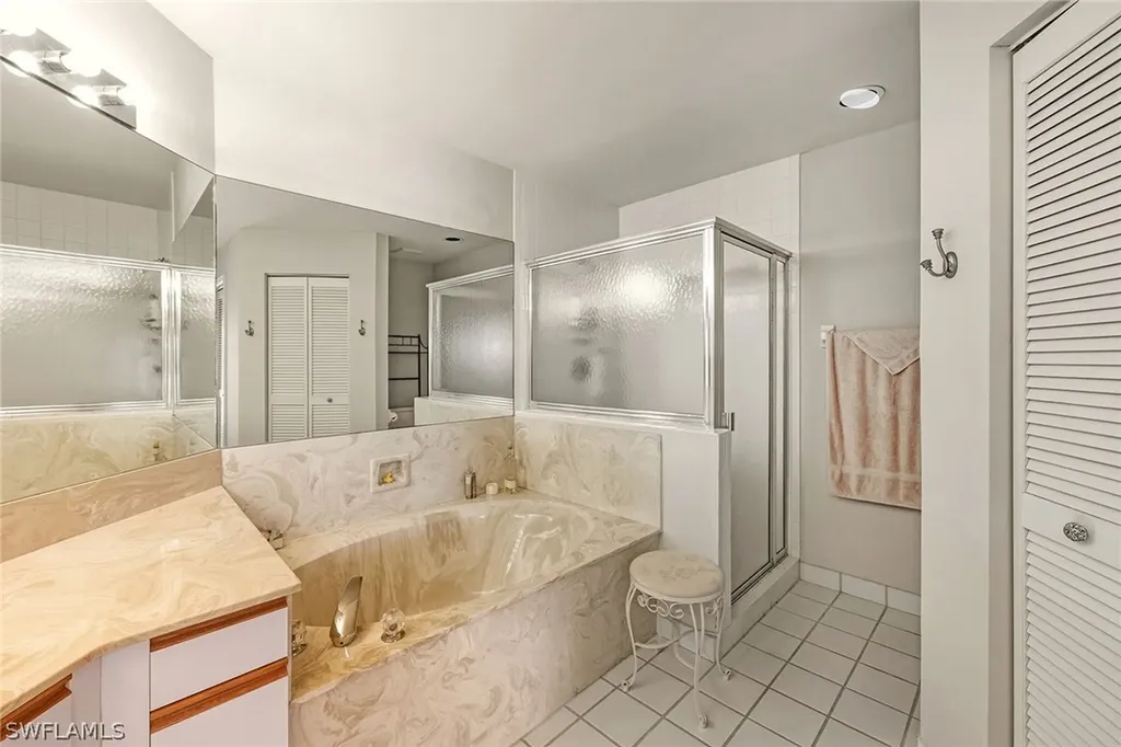 6260 Bellerive Avenue Naples FL 34119