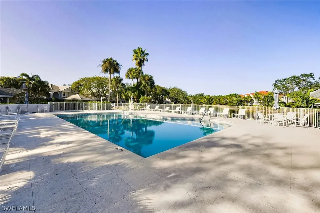 6260 Bellerive Avenue Naples FL 34119