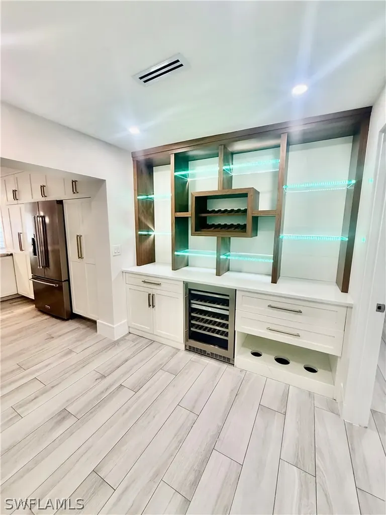 733 Pine Cone Lane Naples FL 34104
