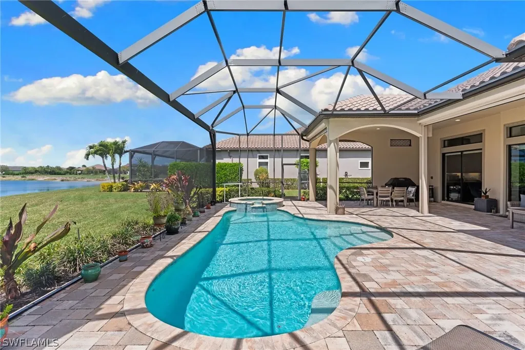 9012 Sorreno Court Naples FL 34119