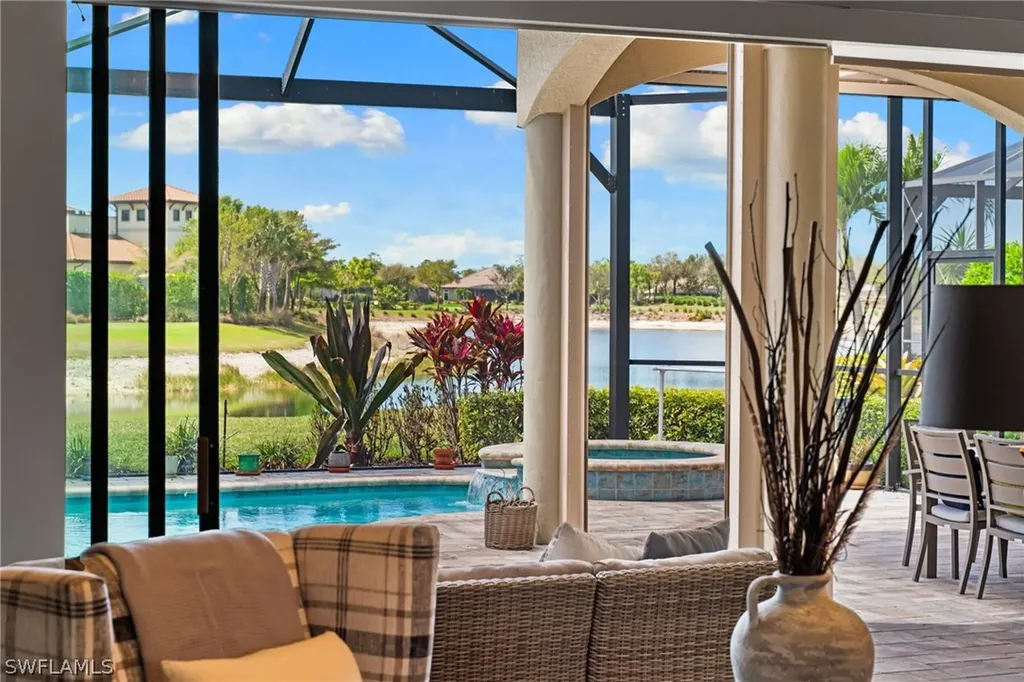 9012 Sorreno Court Naples FL 34119