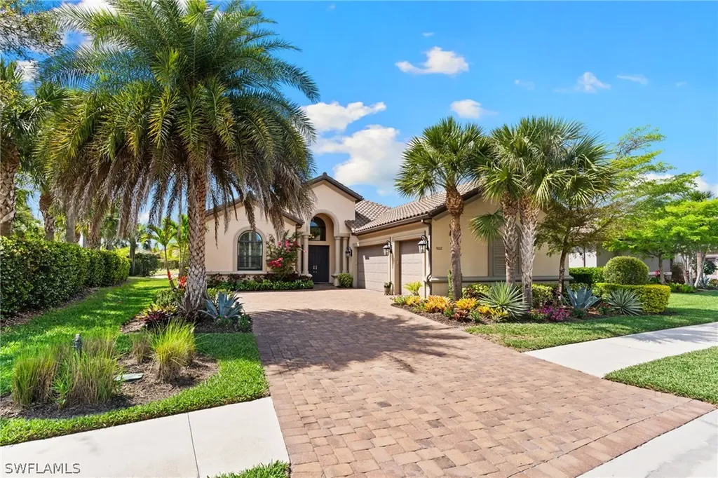 9012 Sorreno Court Naples FL 34119