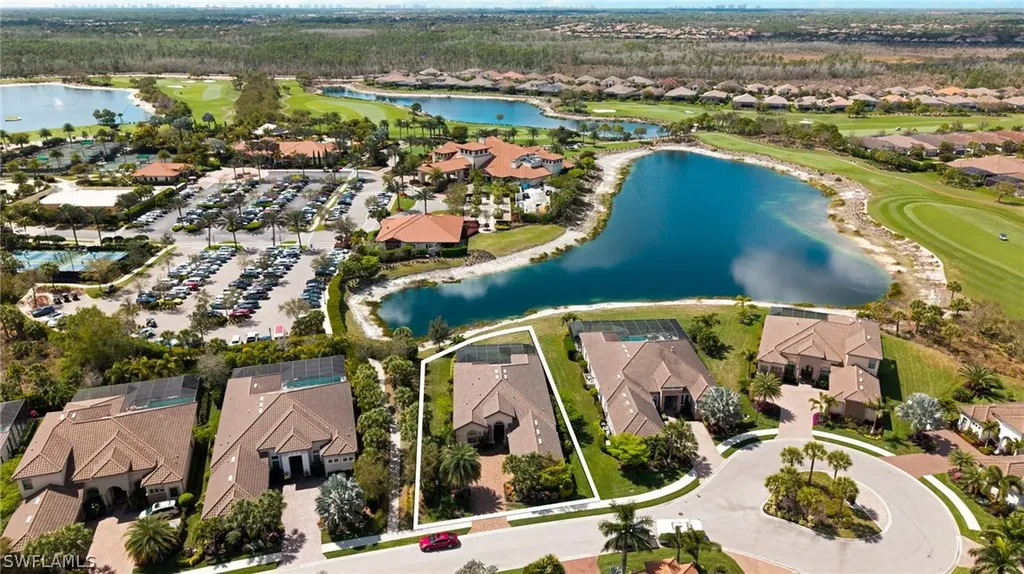 9012 Sorreno Court Naples FL 34119