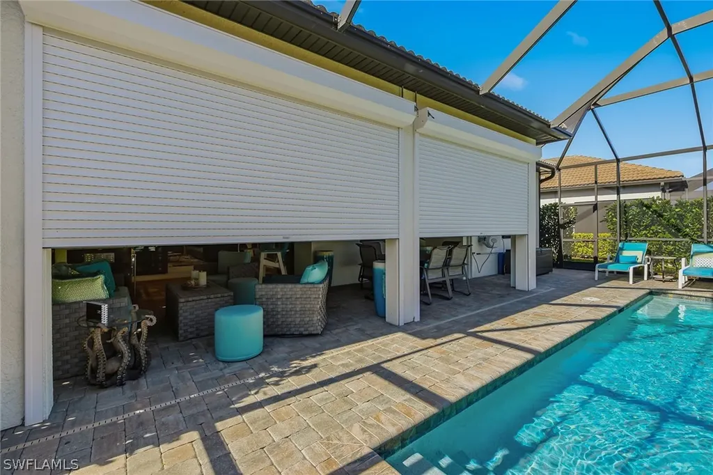 2730 Aviamar Circle Naples FL 34114