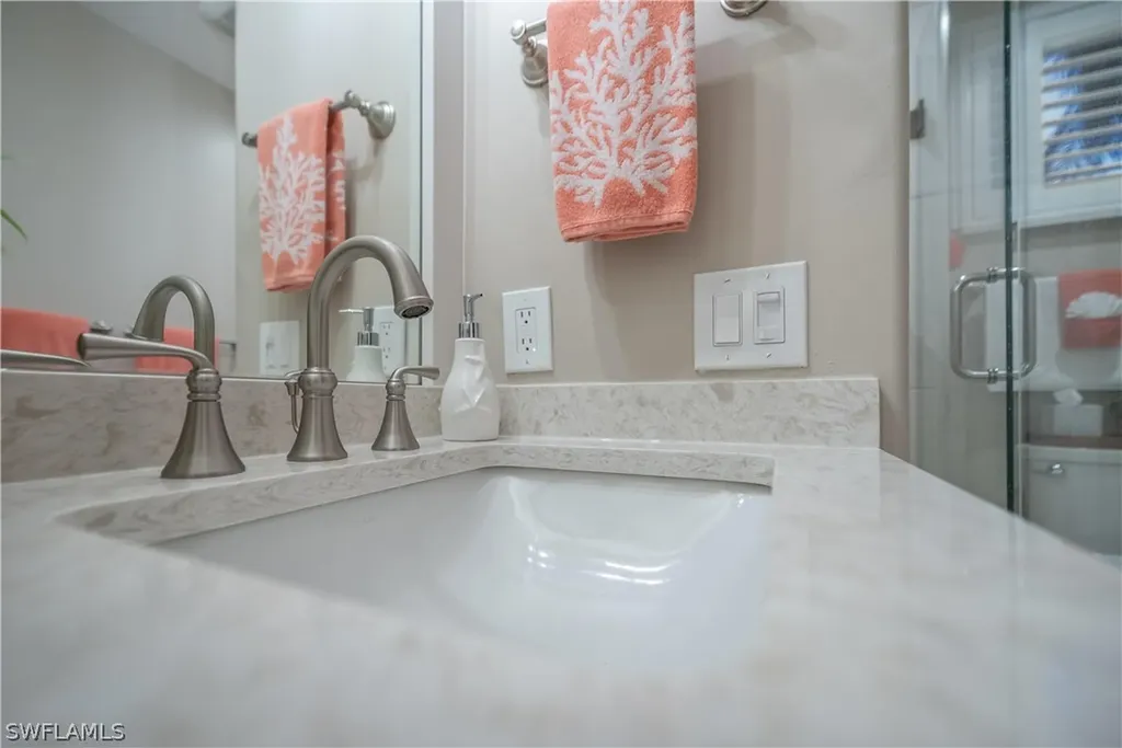9160 Southmont Cove Fort Myers FL 33908
