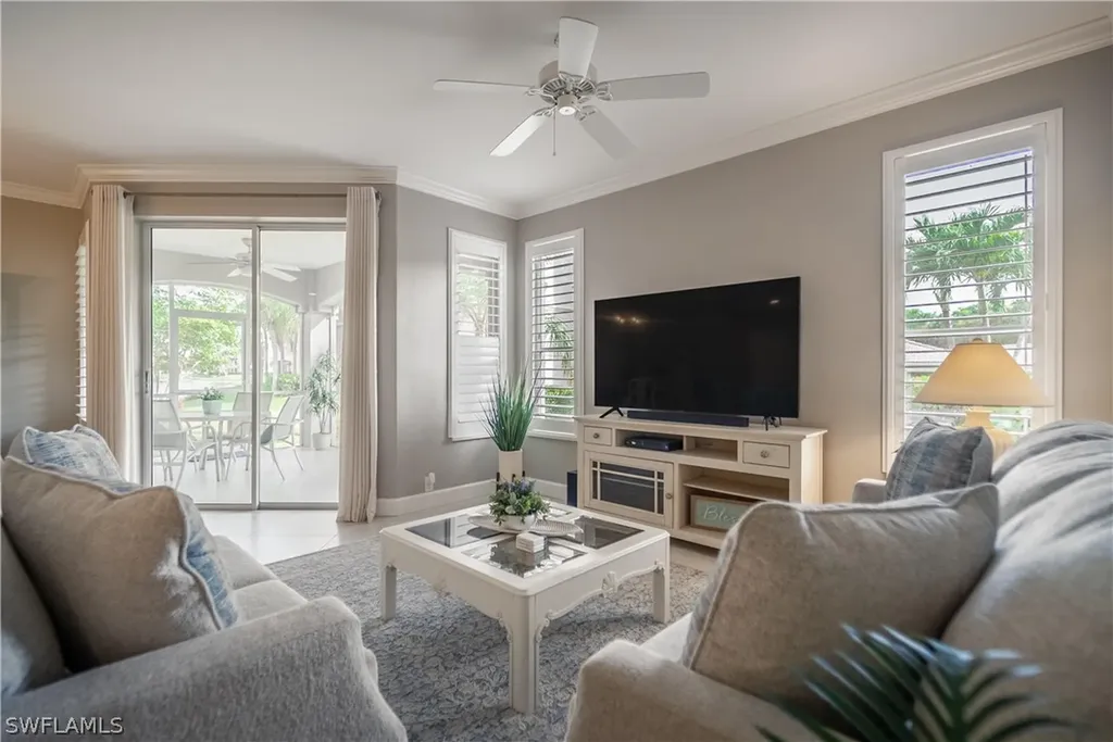 9160 Southmont Cove Fort Myers FL 33908