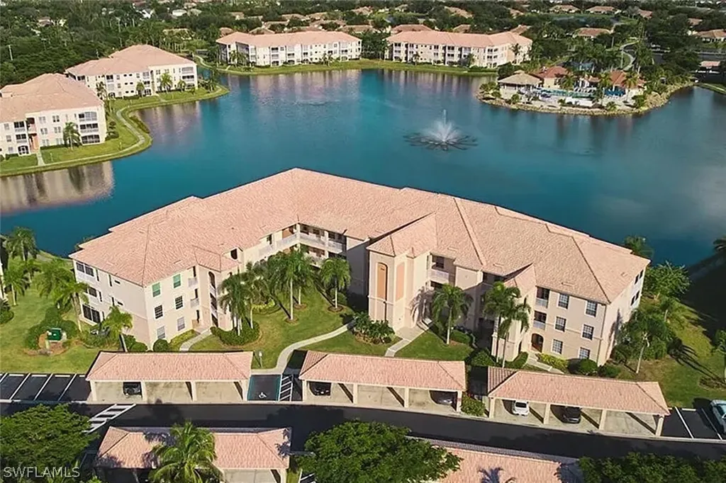 9160 Southmont Cove Fort Myers FL 33908